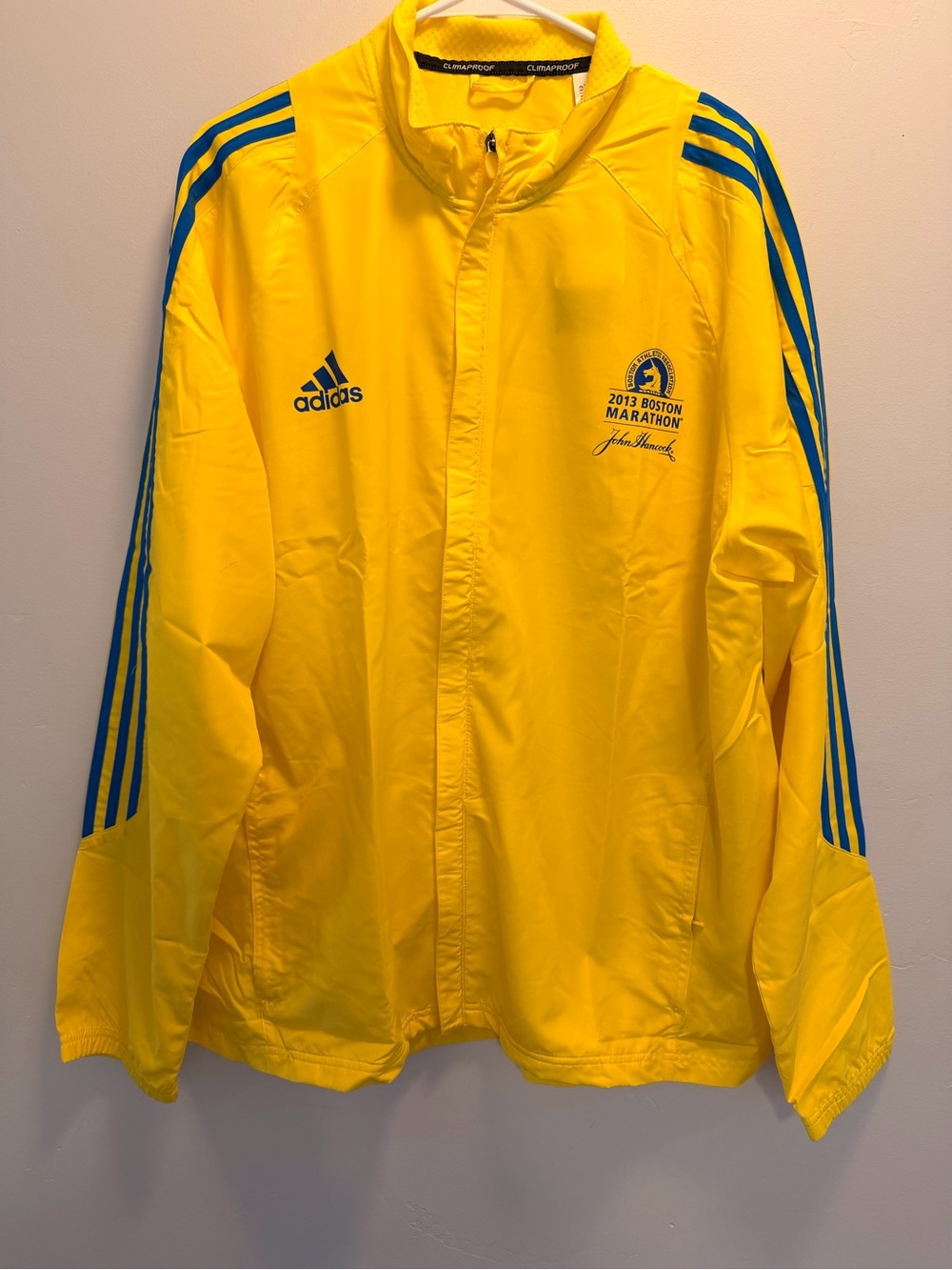 Rare Collectors Adidas Men’s 2013 Boston Marathon Yellow Windbreaker Jacket NWT